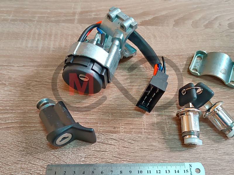 Замок зажигания ВАЗ 2110 RR01470, REKARDO