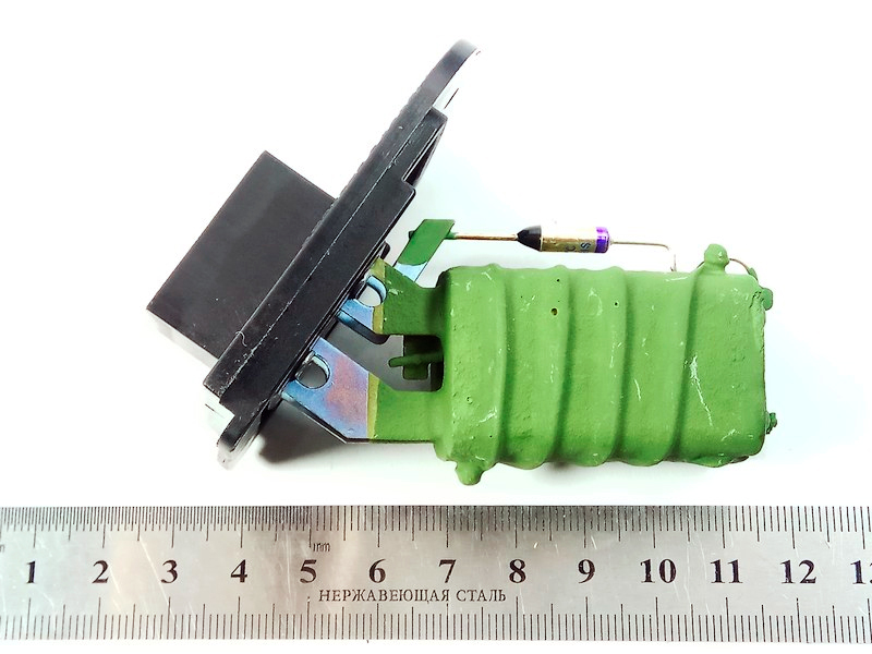 Замена резистора печки ваз 2110 старого образца