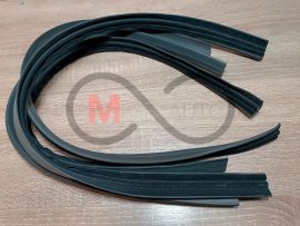 Уплотнитель стекла опускн. ВАЗ 2109 передней двери, ASR