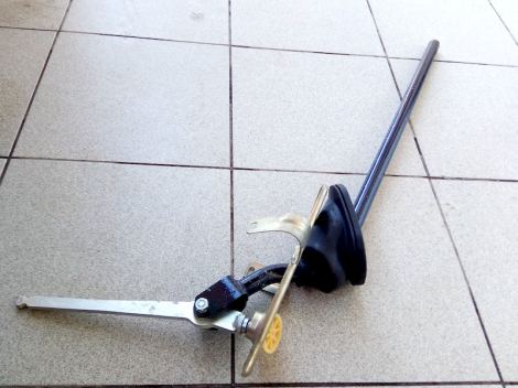 kulisa-kpp-vaz-2115-v-sbore-